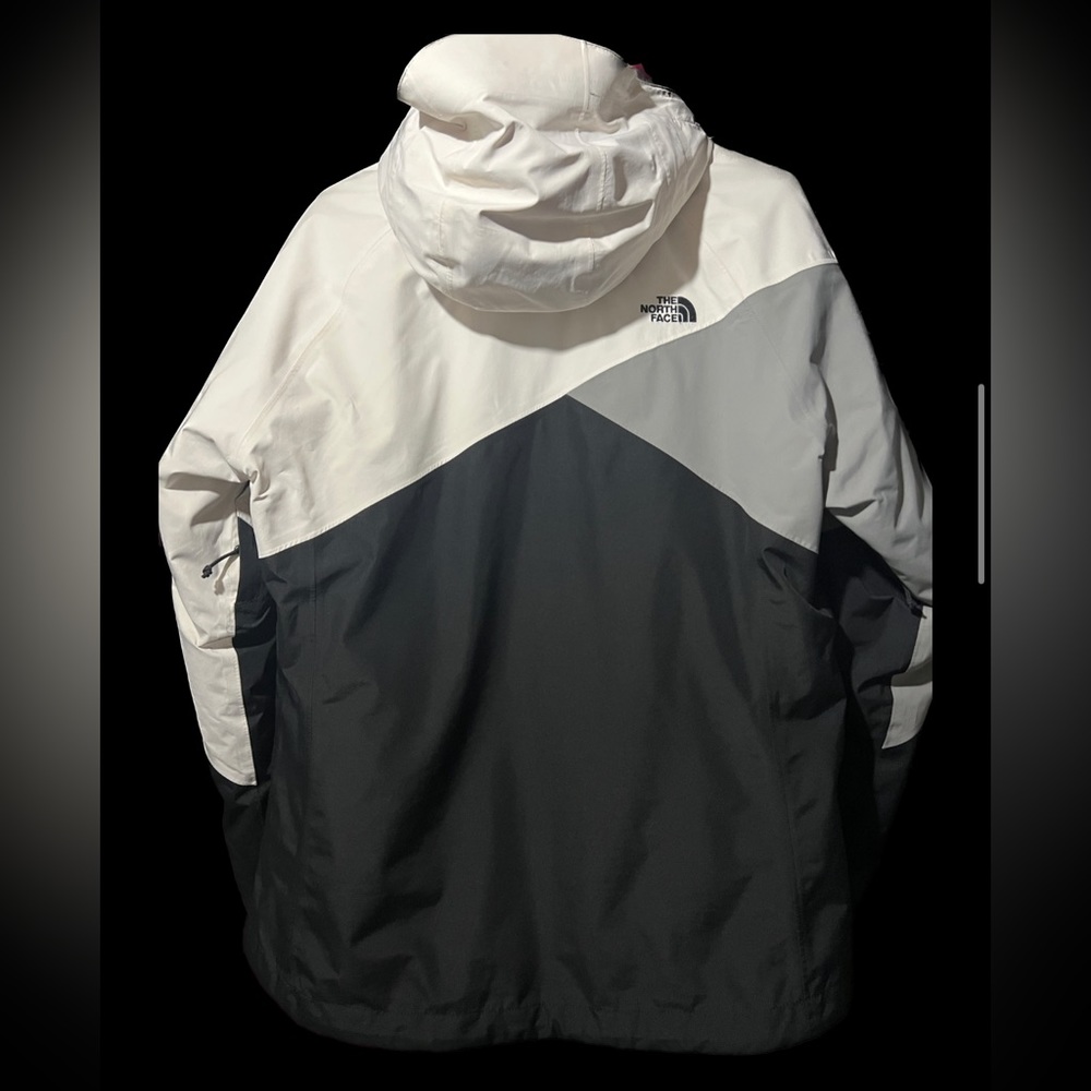 XL WOMENS NORTH FACE COAT